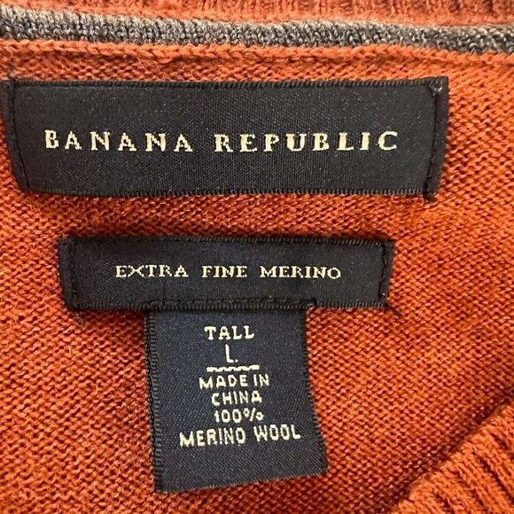 Banana Republic extra fine merino wool V-neck sweater size L Tall - Picture 4 of 8